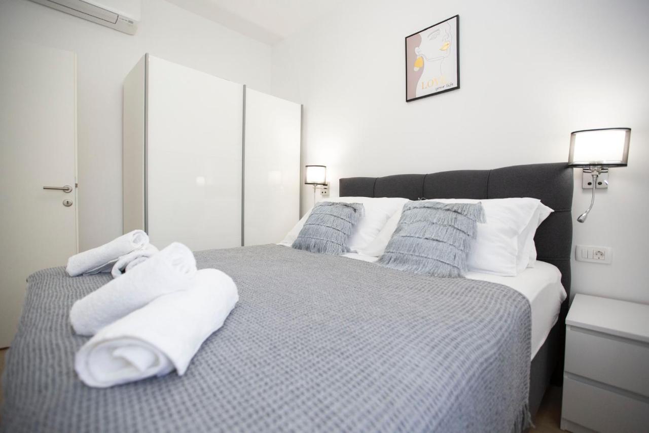 Ferienwohnung Triple A Split Exterior foto